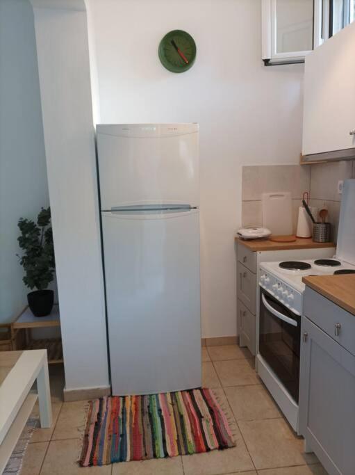 Comfy Cozy Iksia Apartment Ixia  Exterior photo